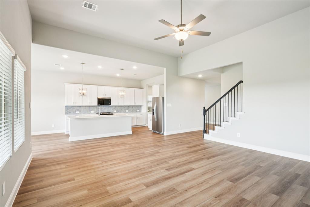 4107 Benbrook Drive Property Photo 10