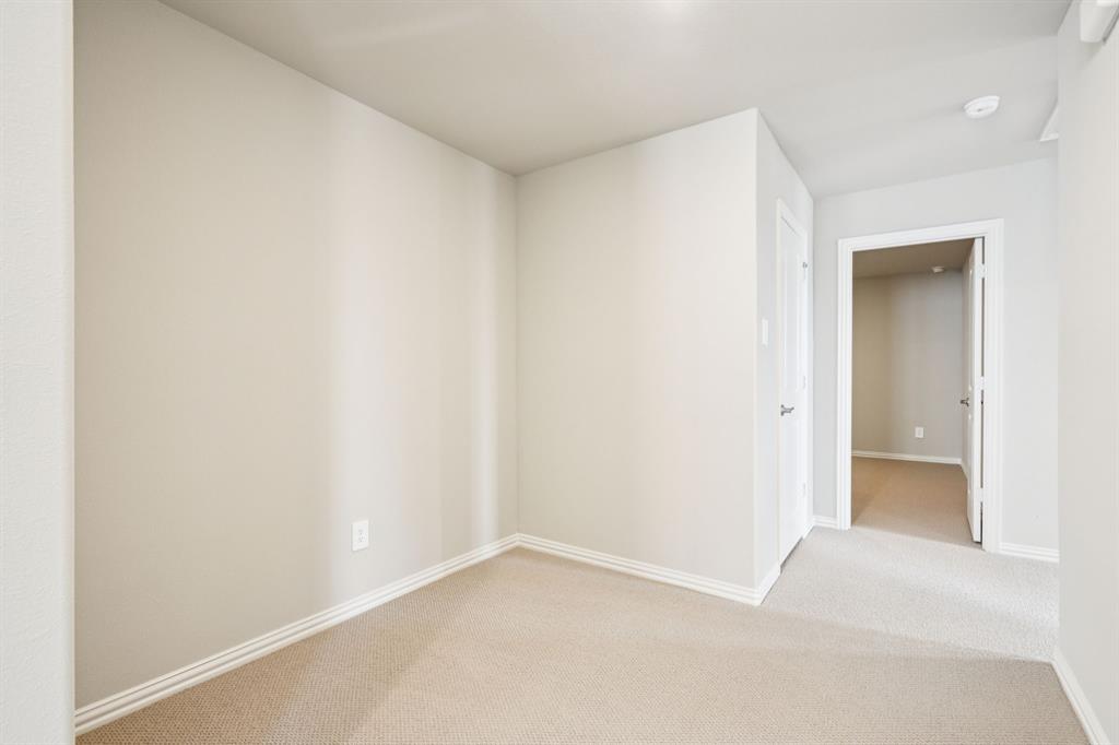 4107 Benbrook Drive Property Photo 30