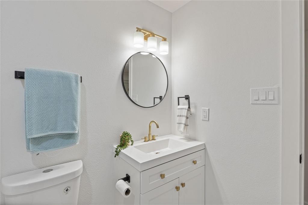 8617 Baumgarten Drive Property Photo 7