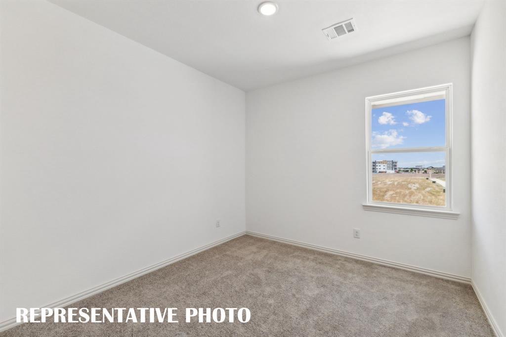 1037 Splitrock Drive Property Photo 14