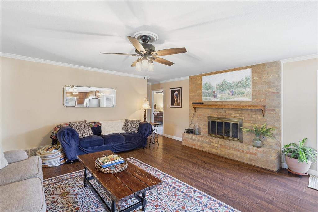 217 E Louella Drive Property Photo 12