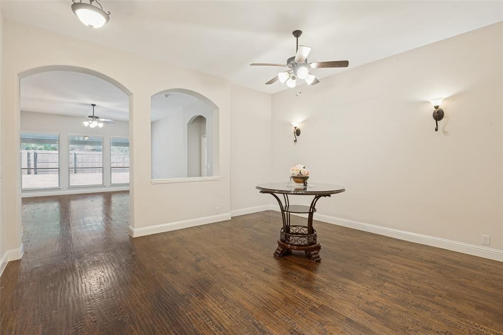 8304 Spitfire Trail Property Photo 6
