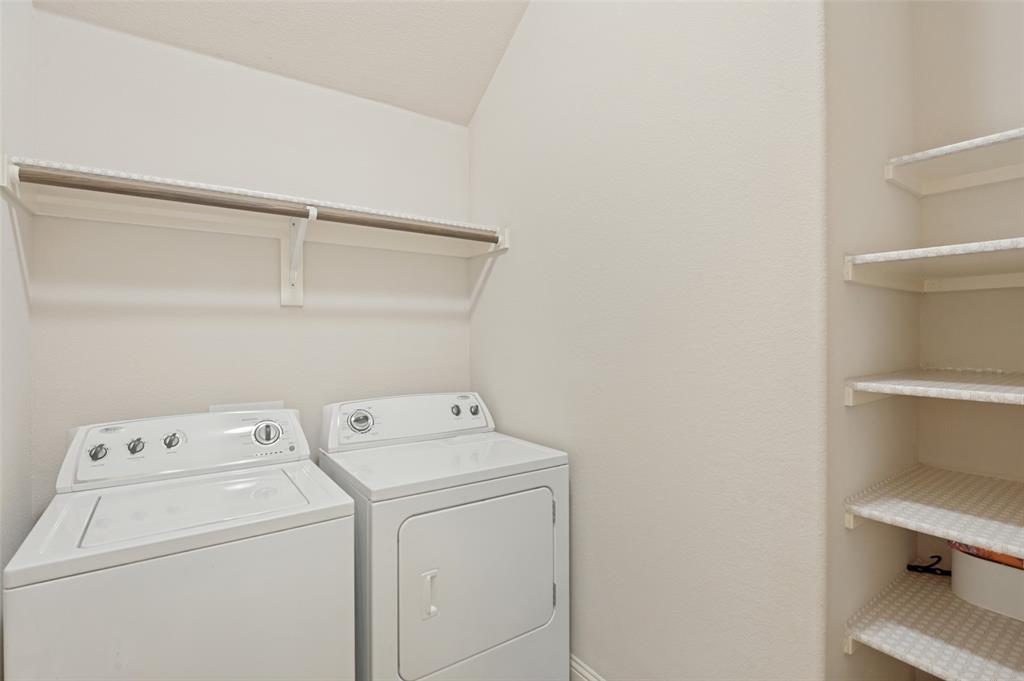 8304 Spitfire Trail Property Photo 26