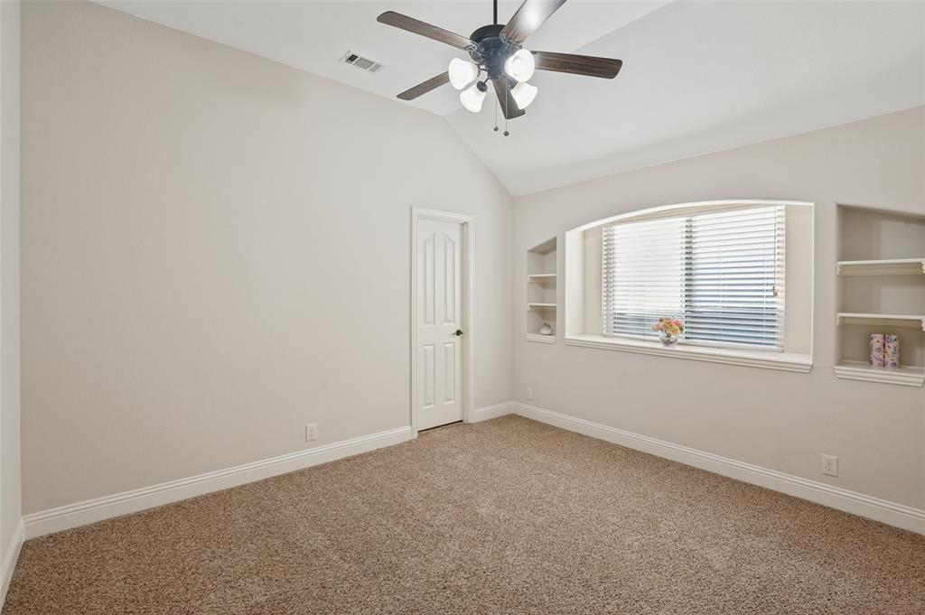 8304 Spitfire Trail Property Photo 27