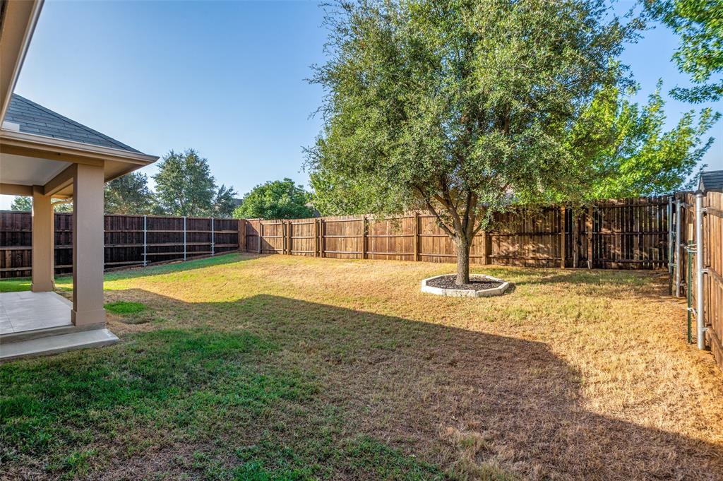 8304 Spitfire Trail Property Photo 33
