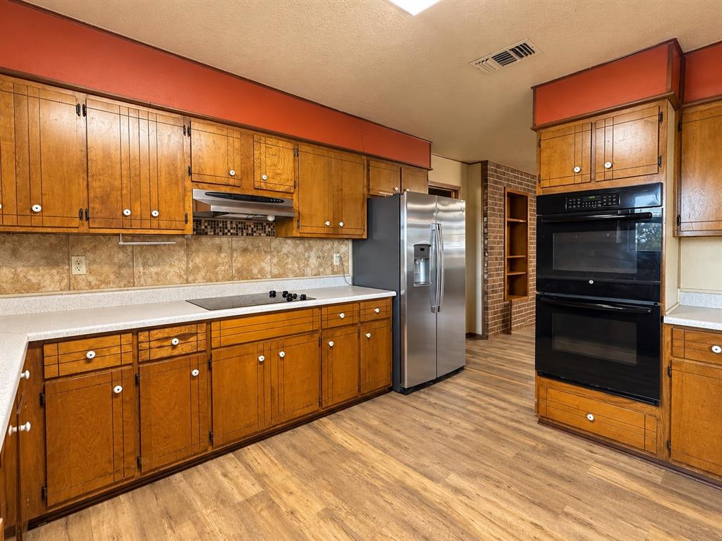 3840 Fm 1499 Property Photo 6