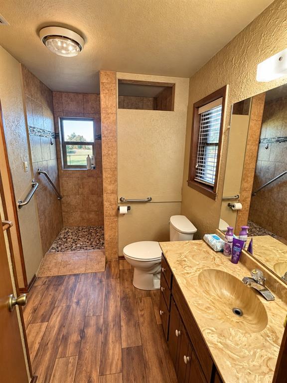3840 Fm 1499 Property Photo 11