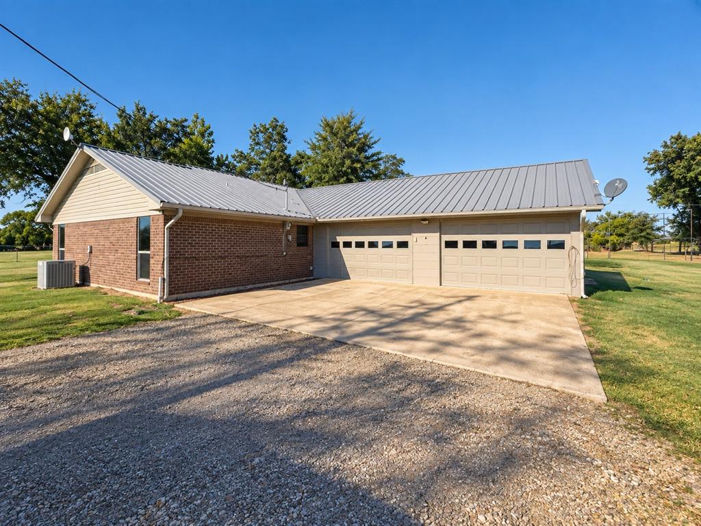 3840 Fm 1499 Property Photo 18