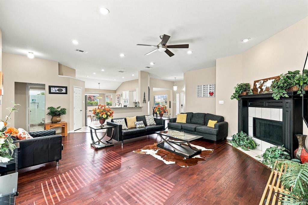 335 Linhurst Drive Property Photo 12