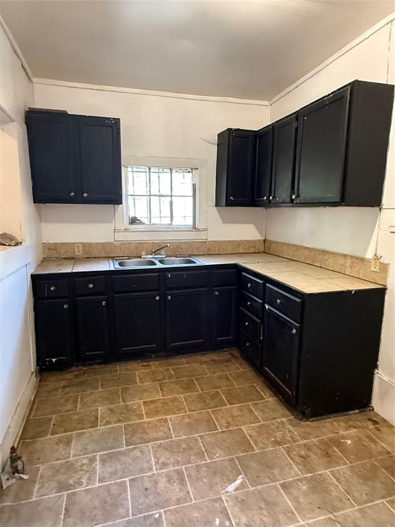 409 Champ Clark Street Property Photo 3