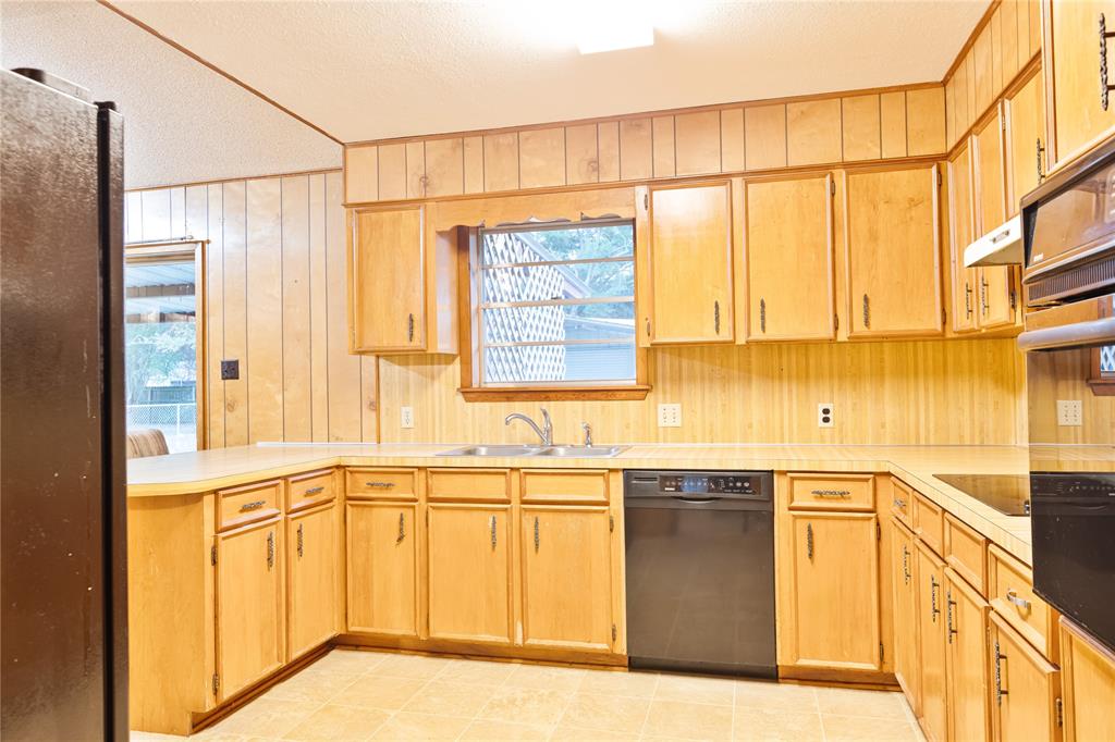 575 Ferndale Lane Property Photo 10