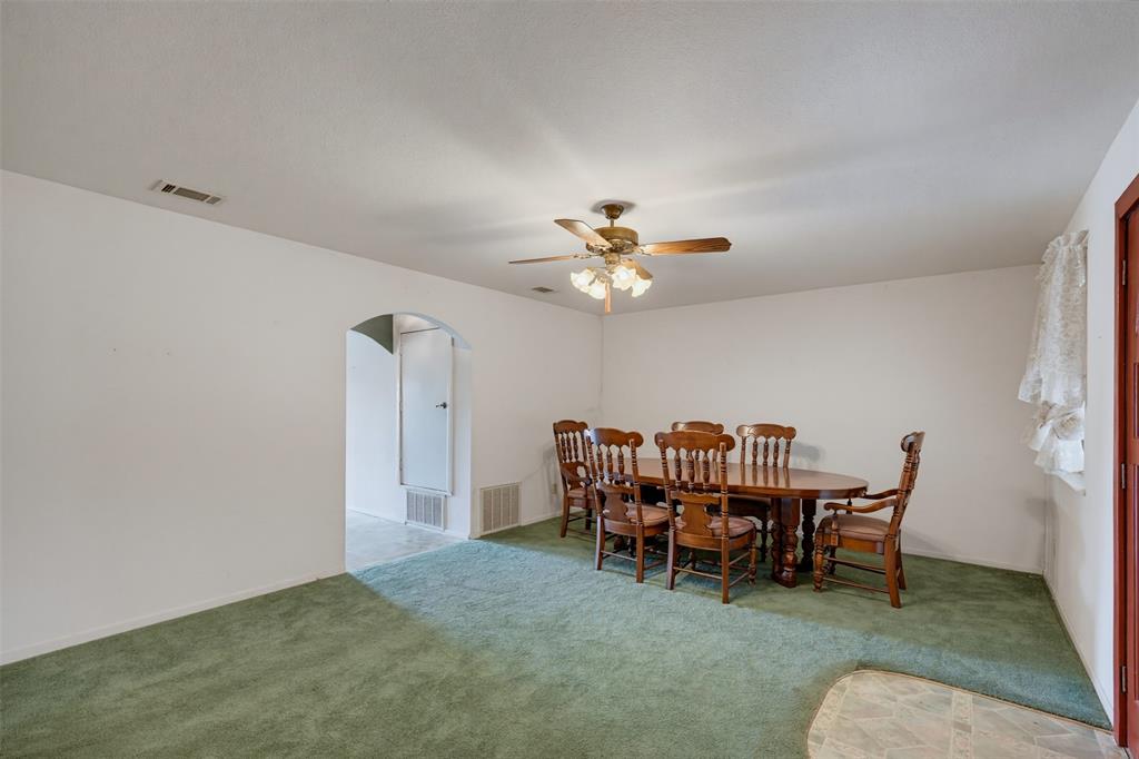 545 County Road 1110a Property Photo 4