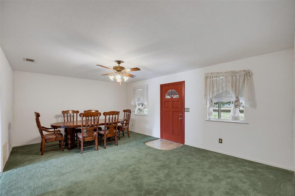 545 County Road 1110a Property Photo 5