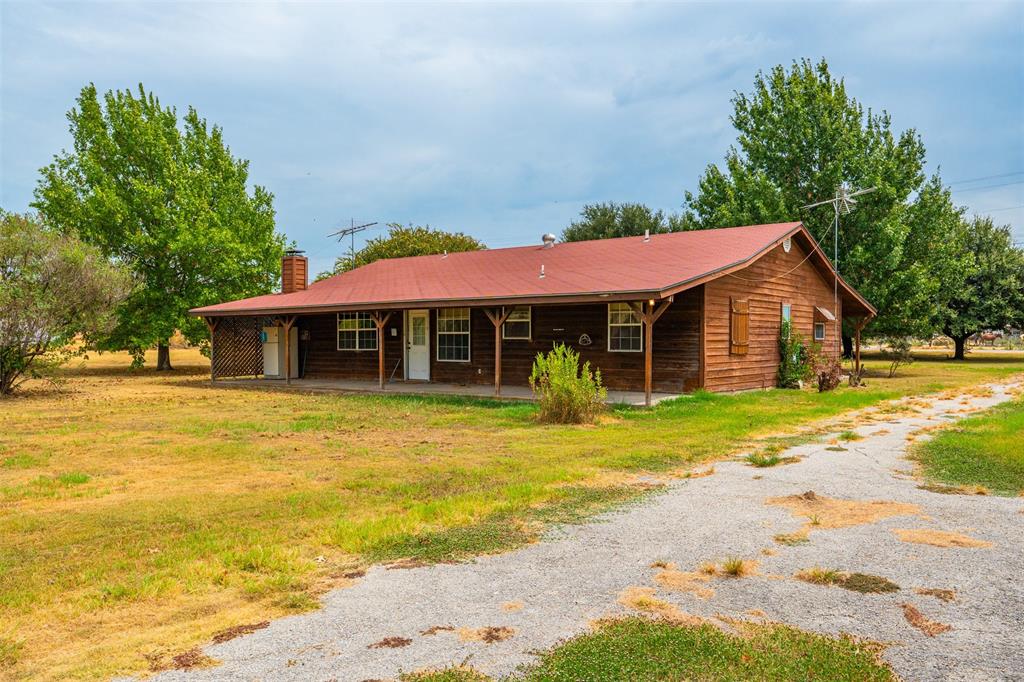 545 County Road 1110a Property Photo 21