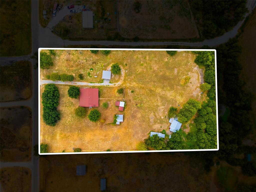 545 County Road 1110a Property Photo 23