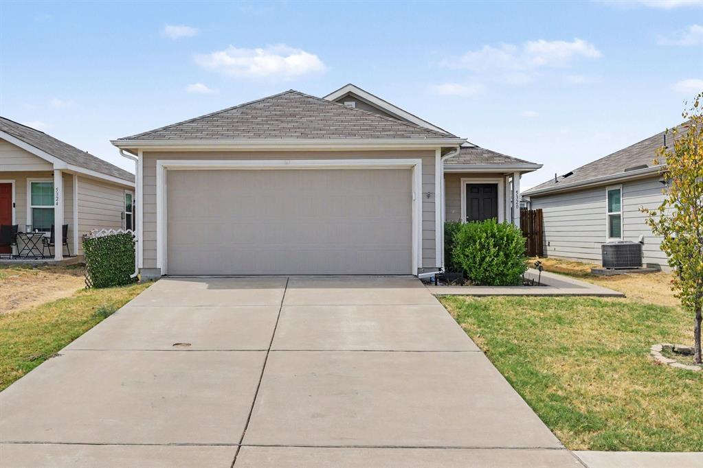 5320 Vinebrook Way Property Photo 1
