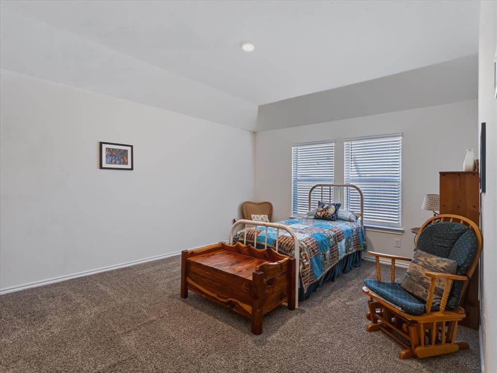 740 Amelia Court Property Photo 19