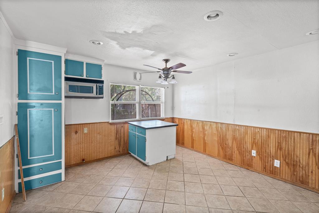 756 Thomas Avenue Property Photo 5