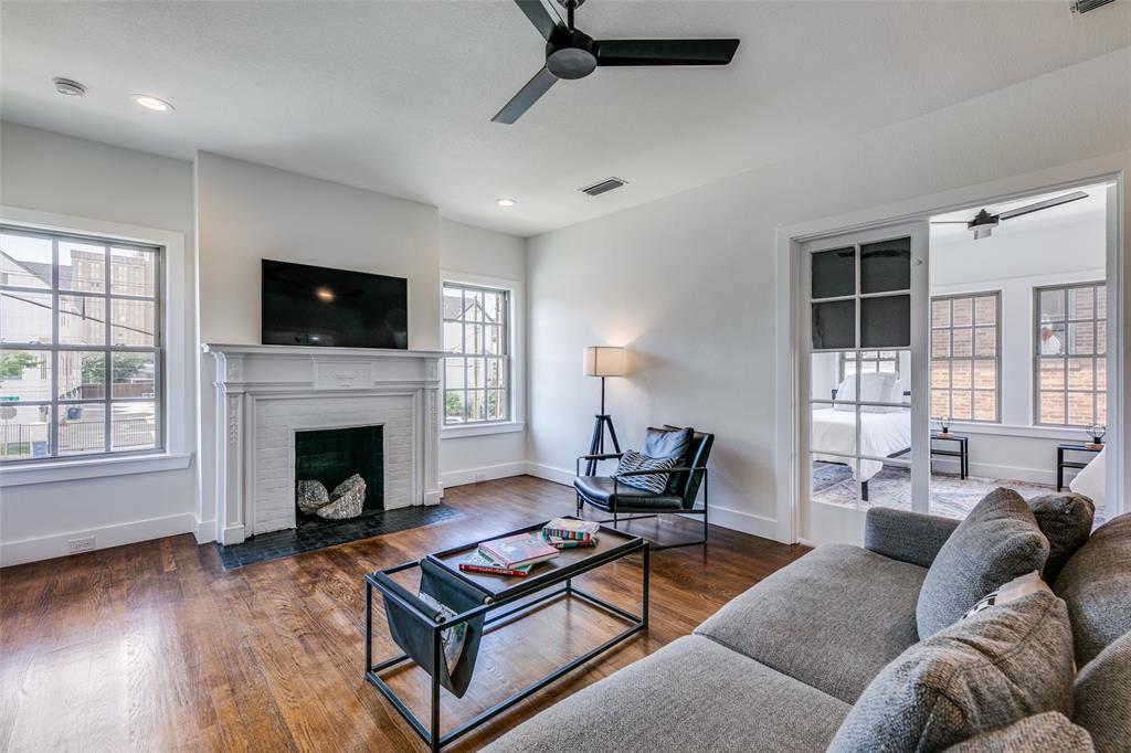 4106 Swiss Avenue Property Photo 4