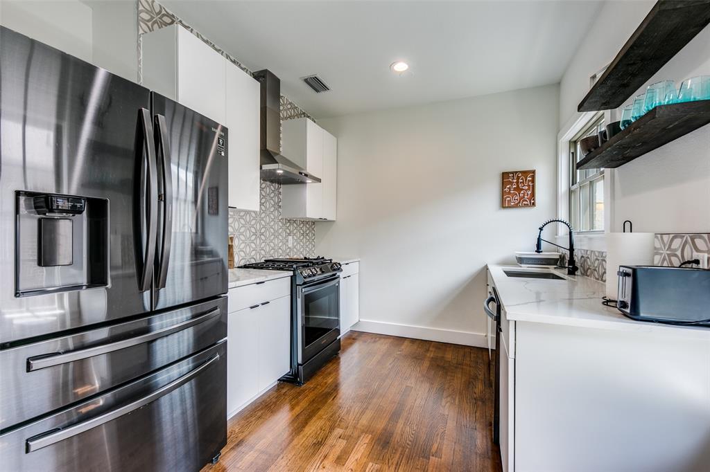 4106 Swiss Avenue Property Photo 9