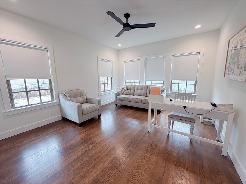 4106 Swiss Avenue Property Photo 12