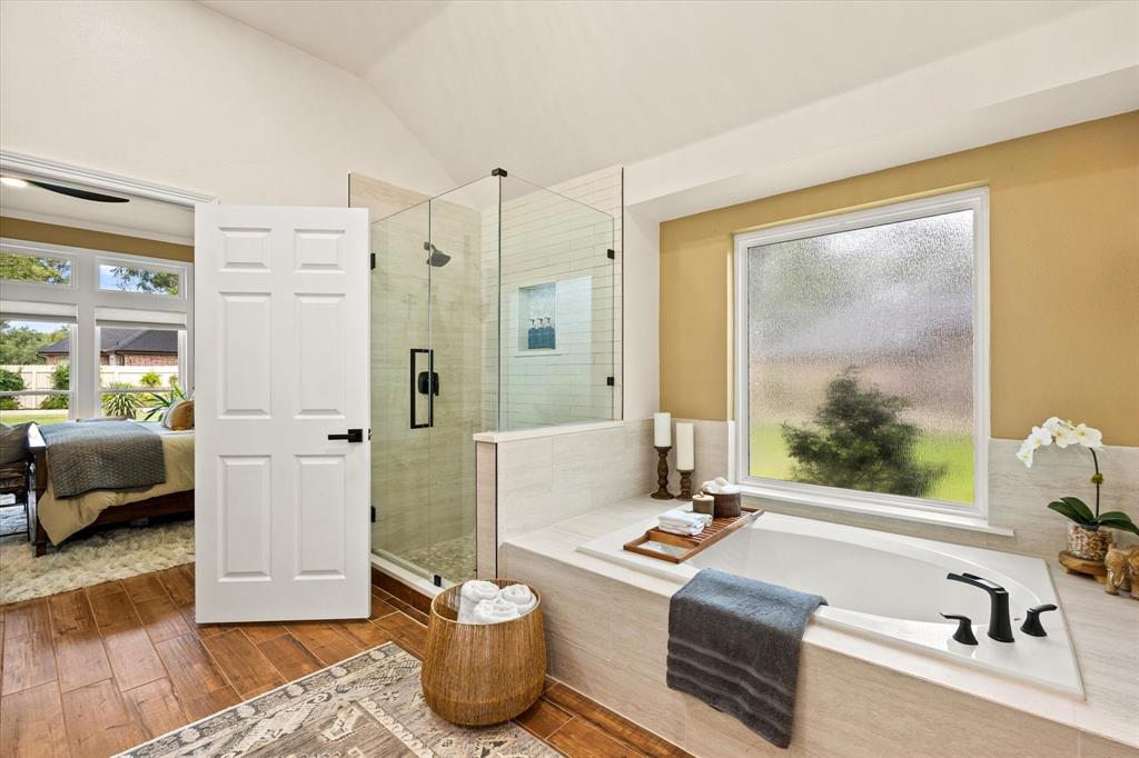 9604 Champions Drive Property Photo 15