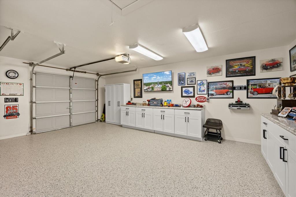 9604 Champions Drive Property Photo 28
