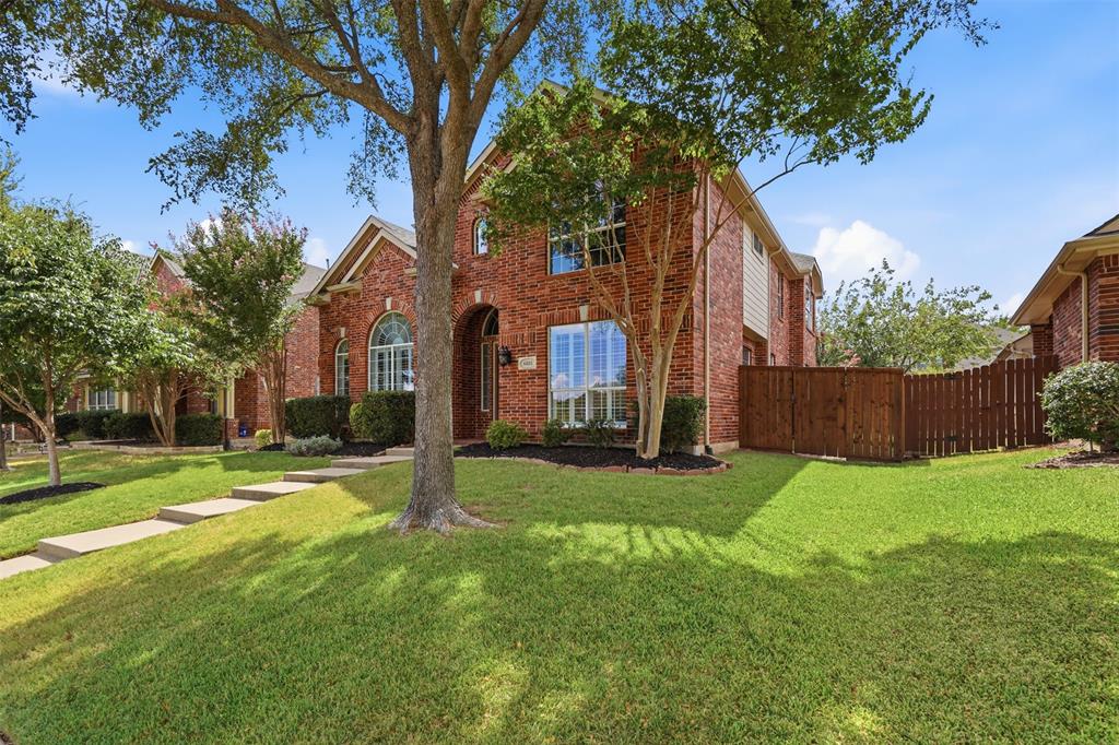 6811 Bendbrook Drive Property Photo 3