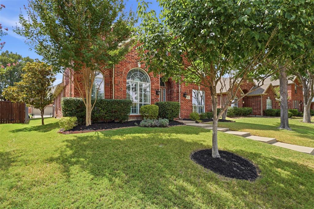 6811 Bendbrook Drive Property Photo 4