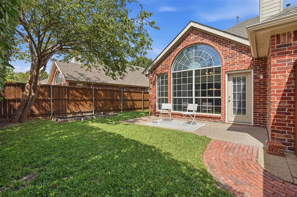 6811 Bendbrook Drive Property Photo 32