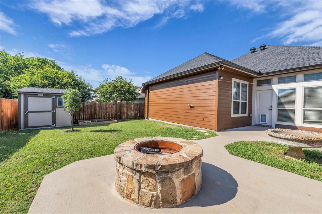 10804 Aurora Drive Property Photo 27