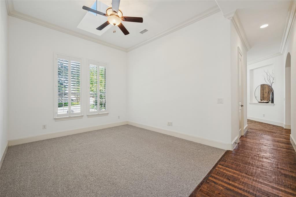 2105 Camden Property Photo 29