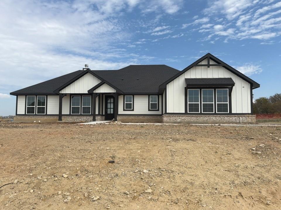 124 Pheasant Run Drive Property Photo 1