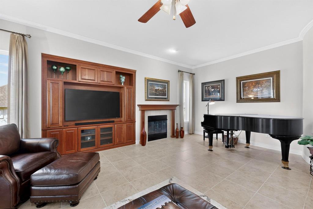 8708 Sarasota Property Photo 7