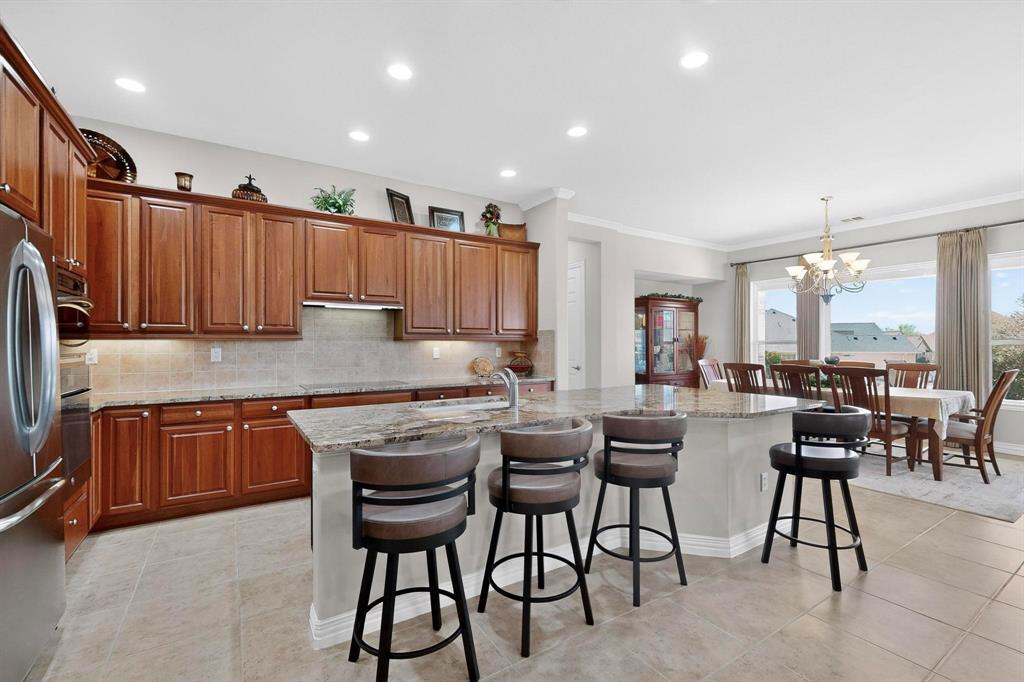 8708 Sarasota Property Photo 8