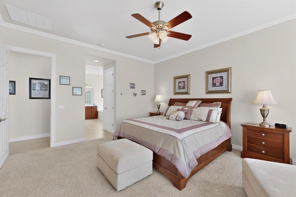 8708 Sarasota Property Photo 15