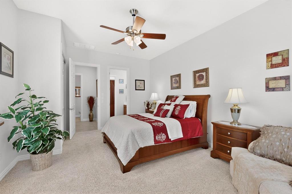 8708 Sarasota Property Photo 22