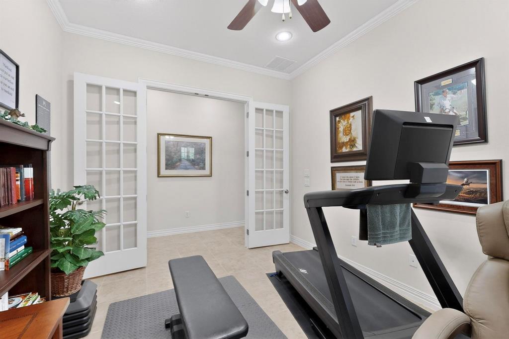 8708 Sarasota Property Photo 28