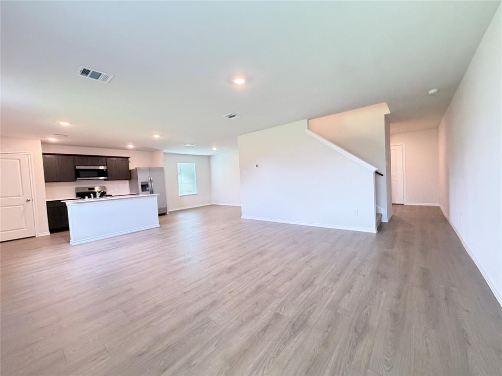 1109 Southfield Drive Property Photo 7
