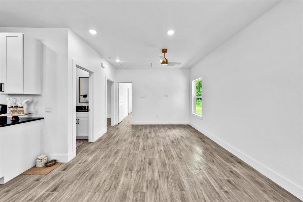 218 Calvert Street Property Photo 12