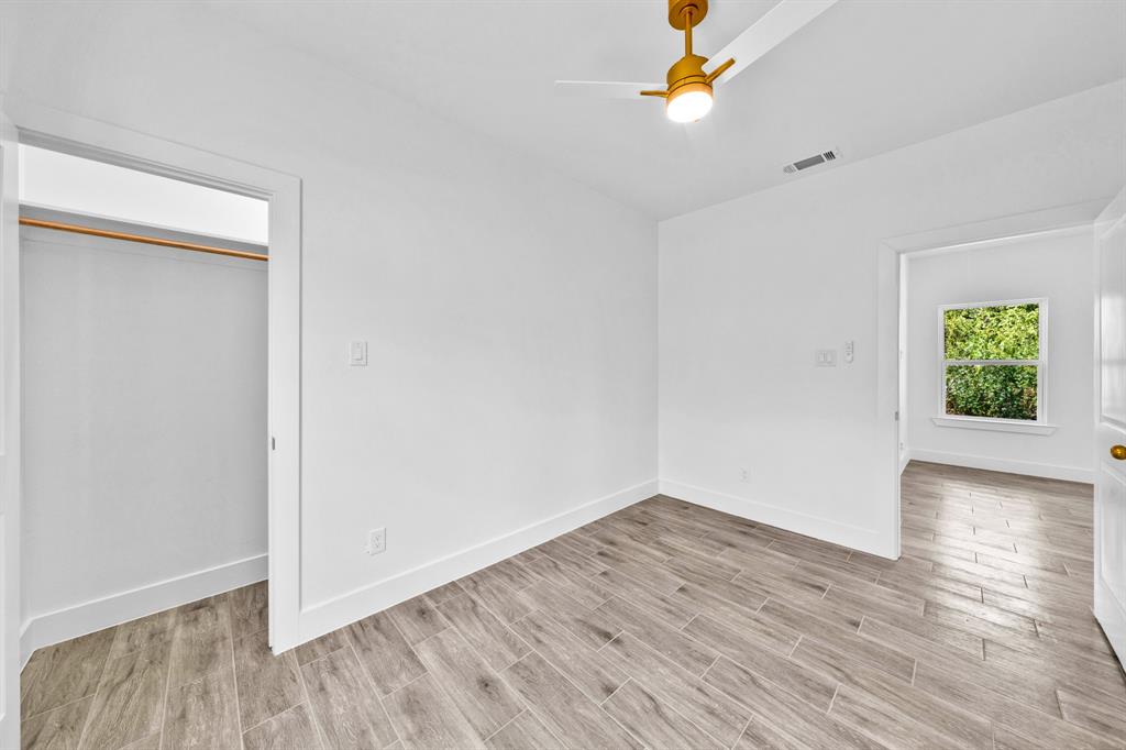 218 Calvert Street Property Photo 16
