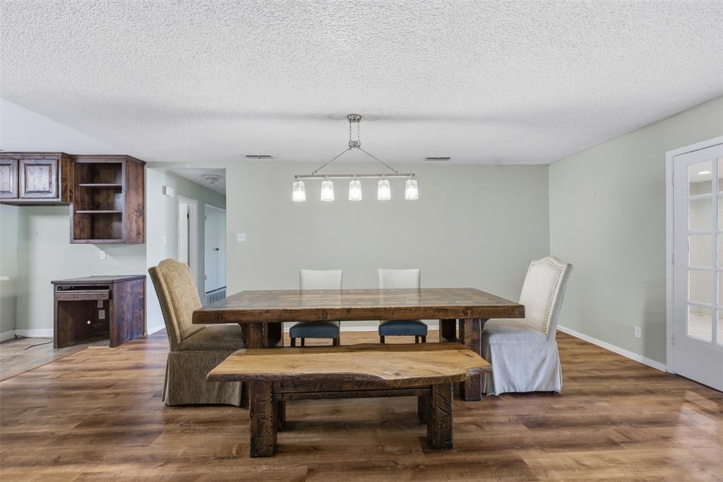 5614 Pecos Court Property Photo 8