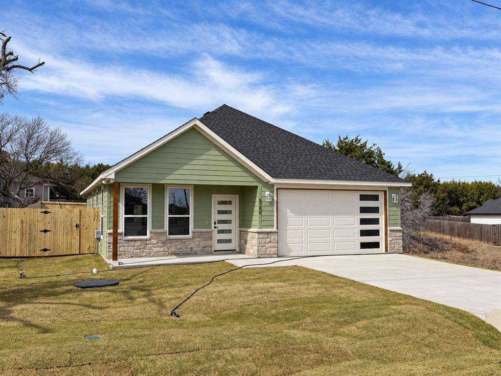 5206 Stoneridge Drive Property Photo 1