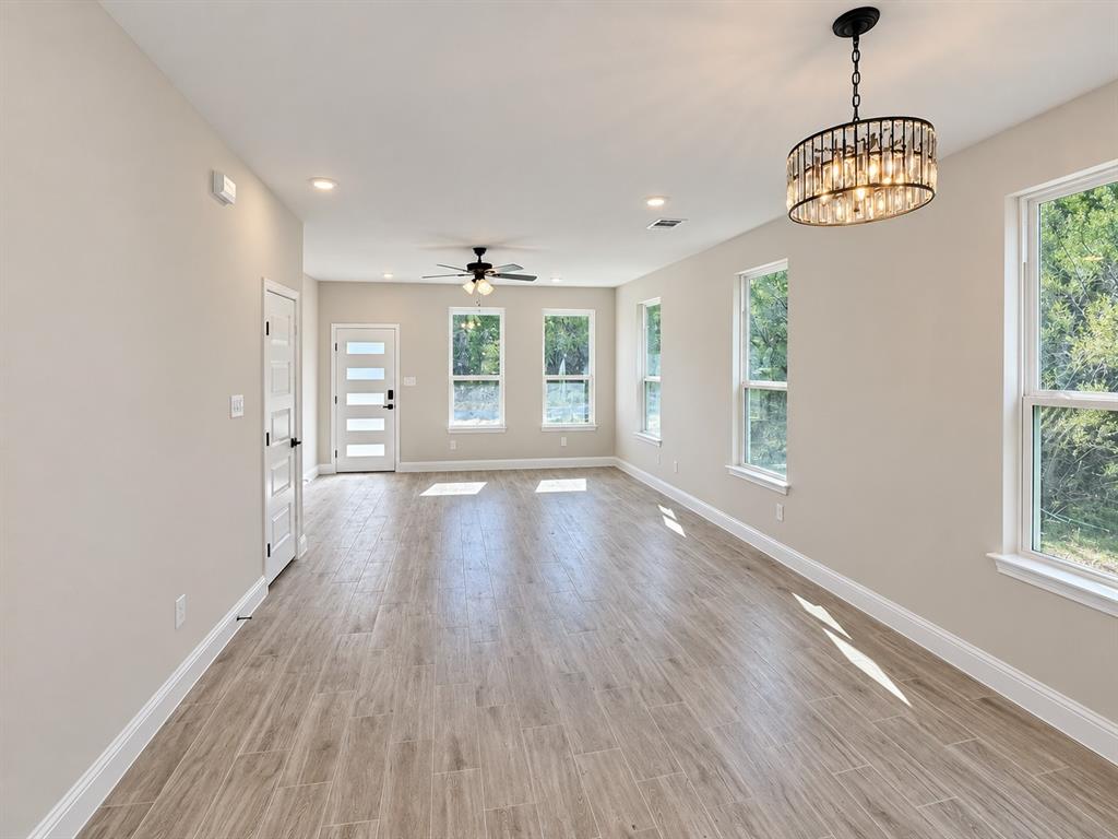 5206 Stoneridge Drive Property Photo 3