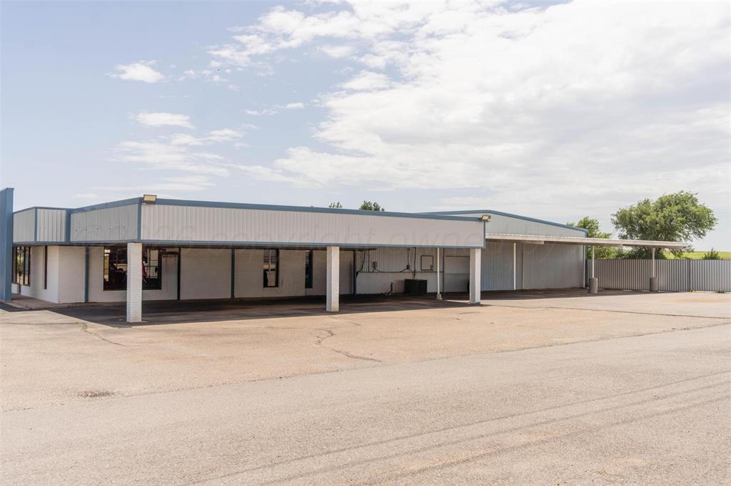 7795 Us 83 Highway Property Photo 21