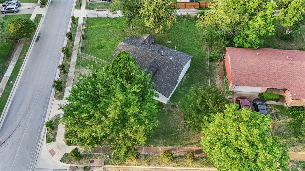6106 Flagstaff Drive Property Photo 3