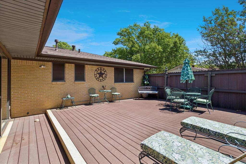601 Line Drive Property Photo 8