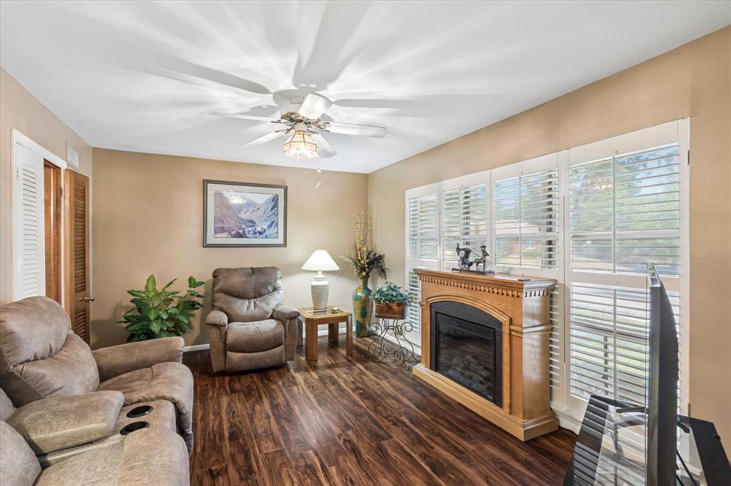 601 Line Drive Property Photo 13