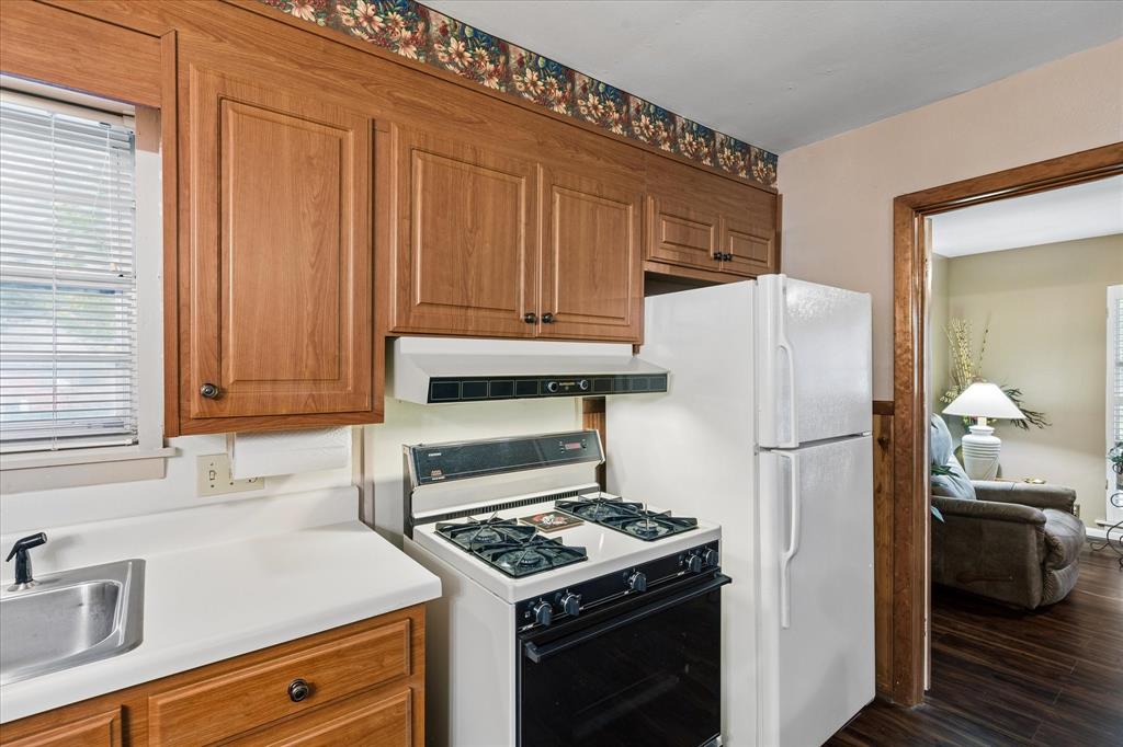 601 Line Drive Property Photo 18