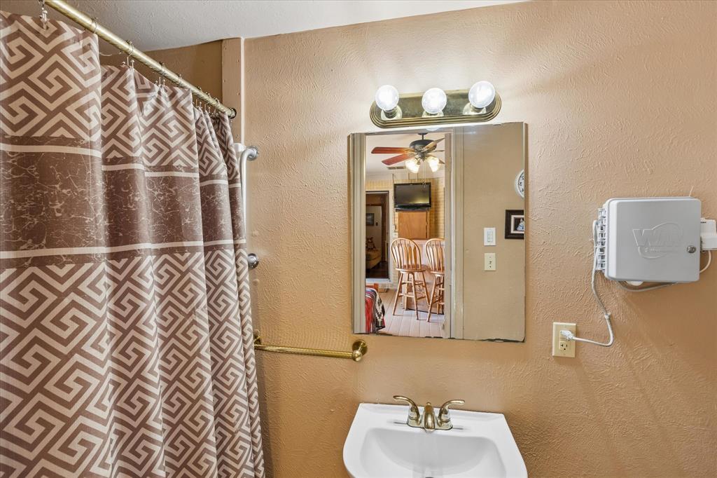 601 Line Drive Property Photo 33